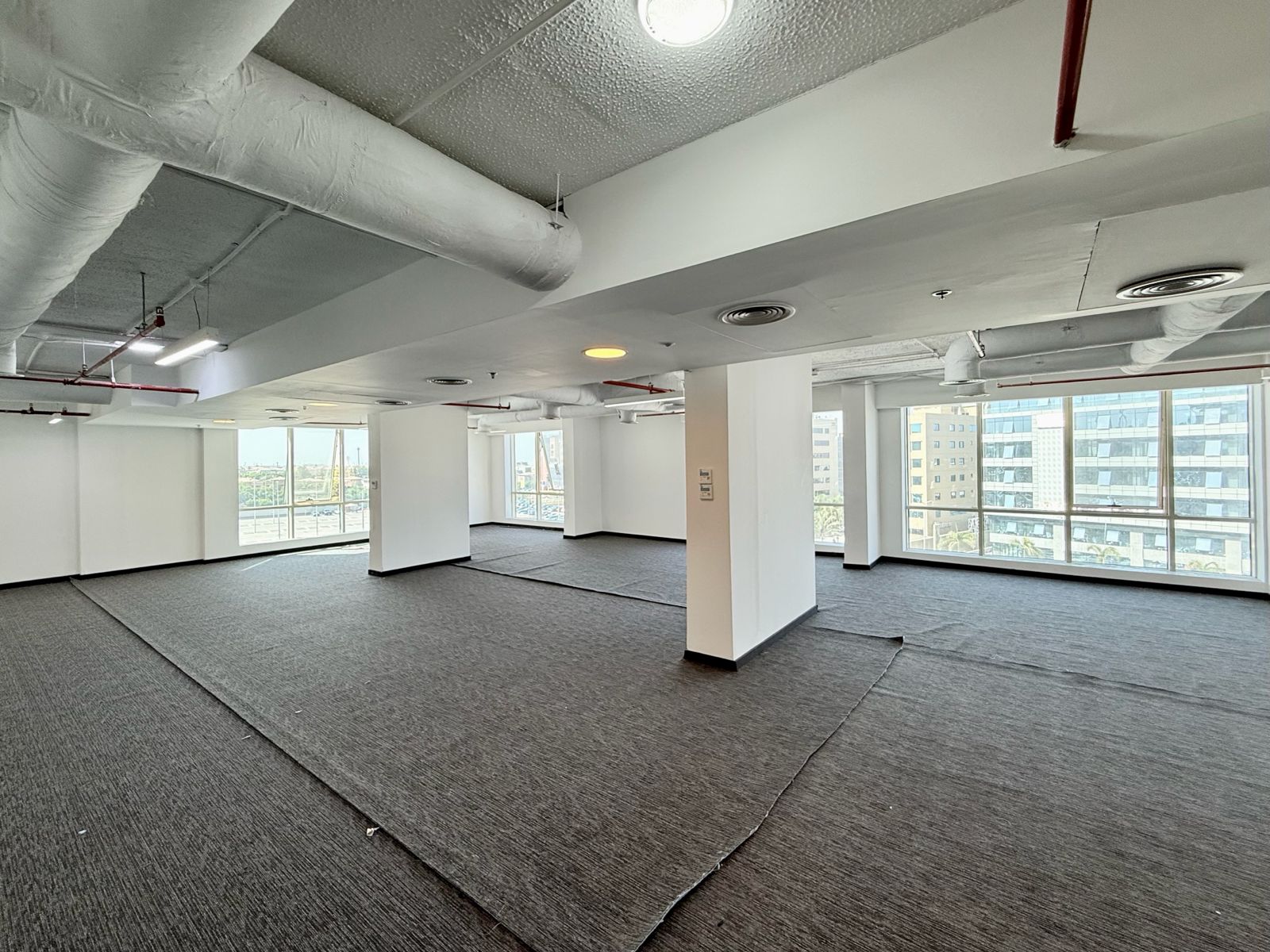 Office for Rent in new cairo | 1,000 SQM | Finished