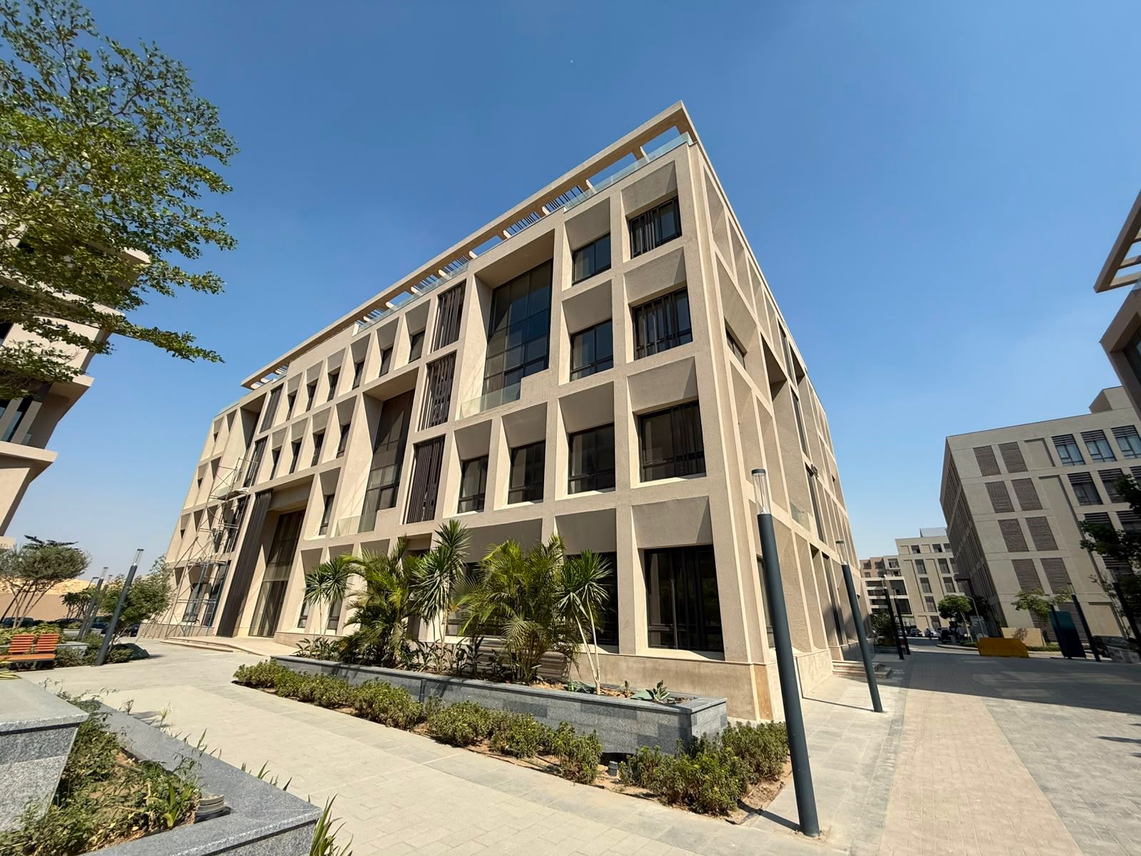 Office for Sale in District 5 | 86 SQM | Second Floor | Fully Finished