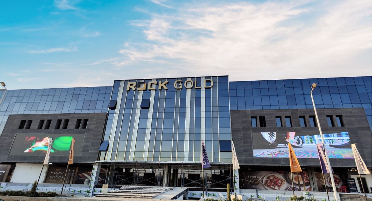 Office for Rent in Rock Gold Mall | 56 SQM | Finished After 1 Month
