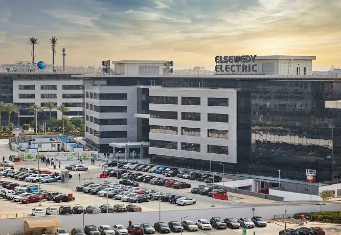 Office for Rent in CFC, New Cairo | 900 SQM | Core & Shell